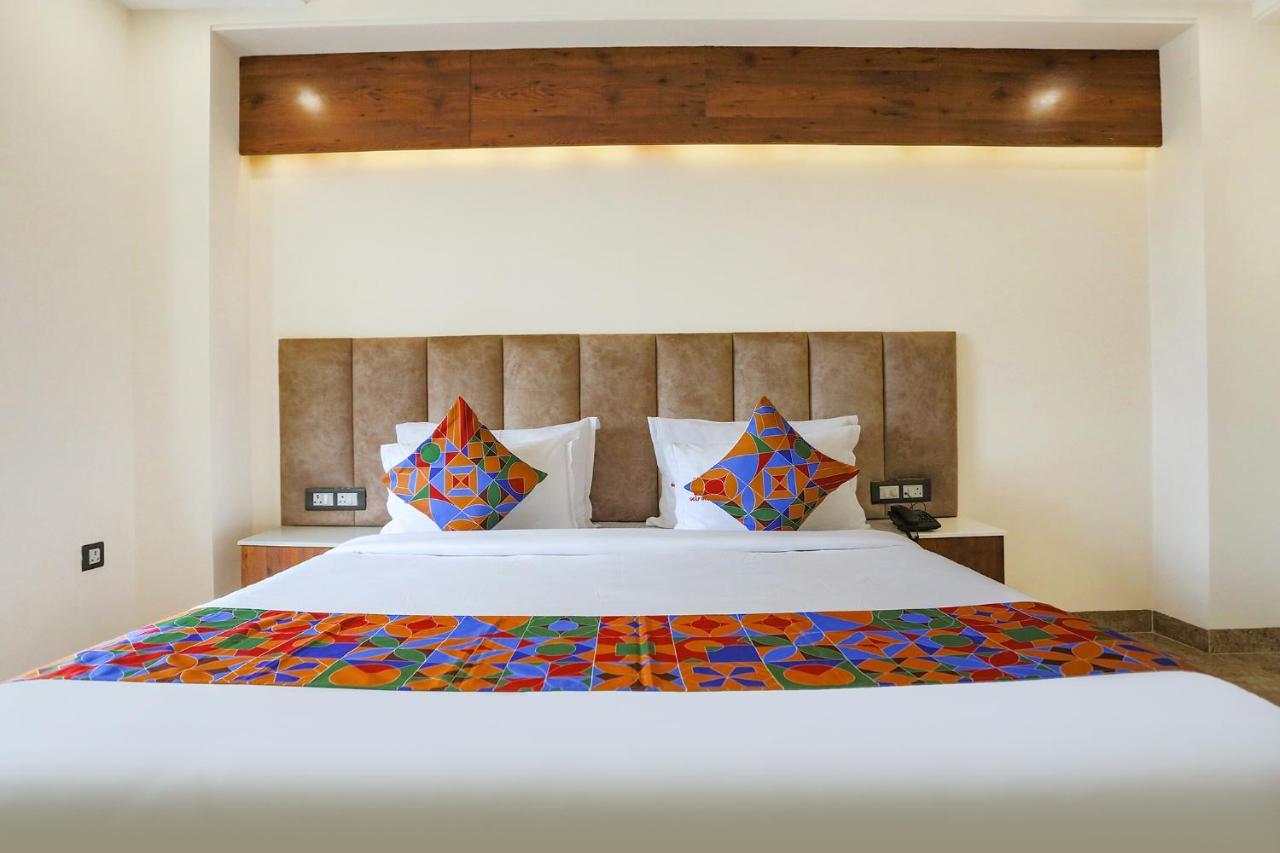 Fabhotel Golf Inn Golf Course Road Gurgaon Luaran gambar
